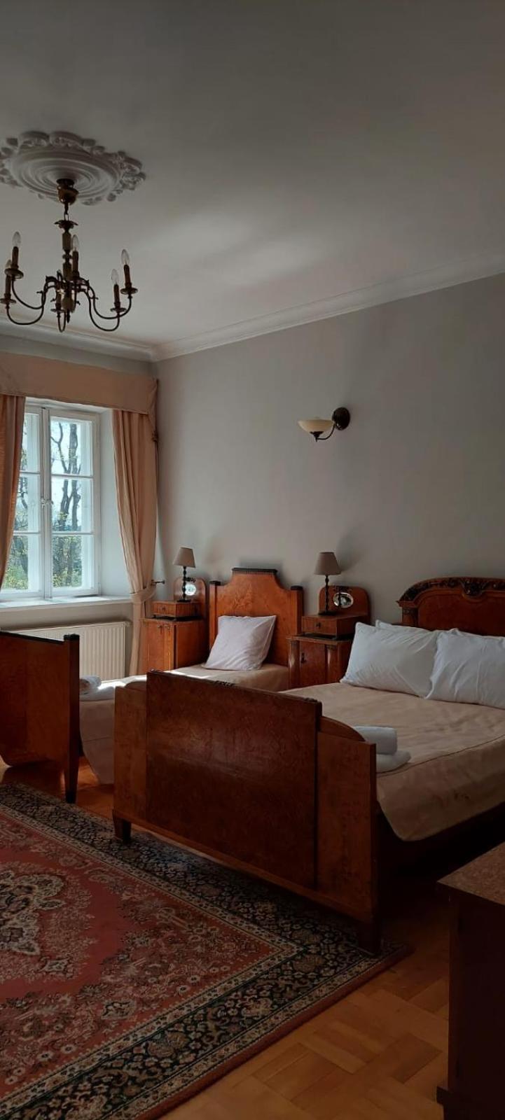 Palac Chojnata Wola Chojnata Extérieur photo