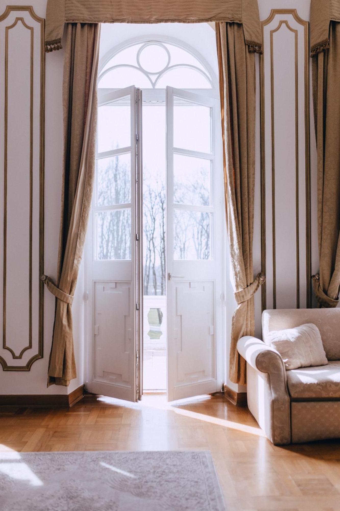 Palac Chojnata Wola Chojnata Extérieur photo