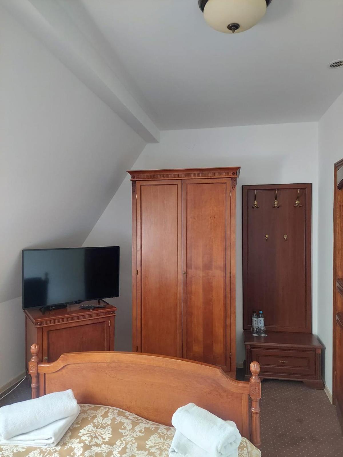 Palac Chojnata Wola Chojnata Extérieur photo