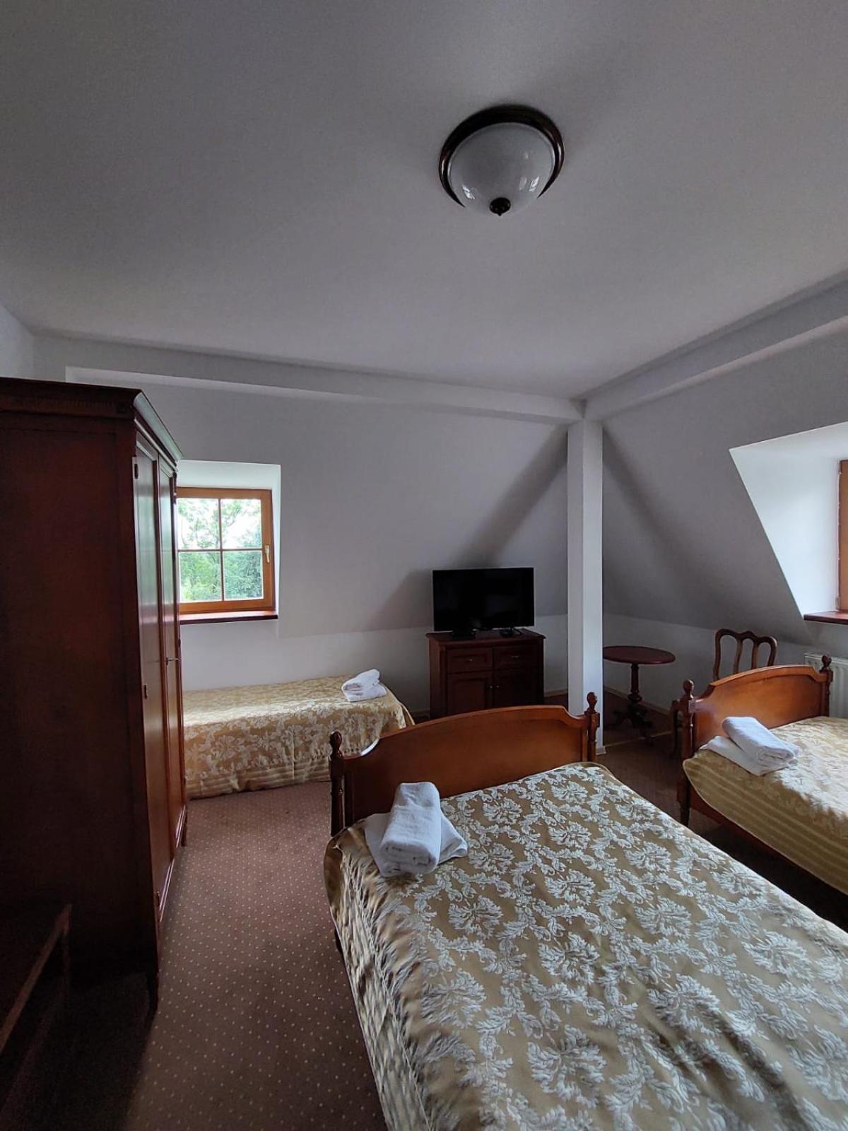 Palac Chojnata Wola Chojnata Extérieur photo